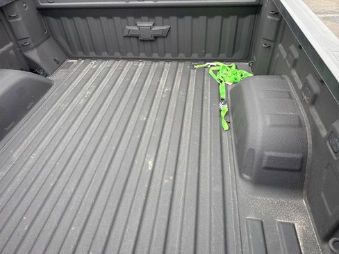 Used 2021 Chevrolet Silverado 1500 LT Trail Boss w/ LT Trail Boss Premium Package image 5