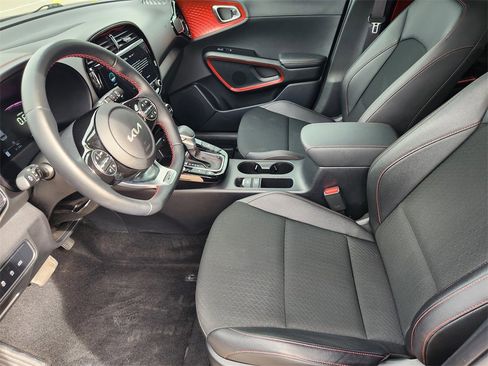 Certified 2024 Kia Soul GT-Line w/ Option Group 020 image 13