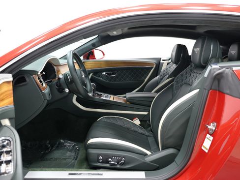 Used 2022 Bentley Continental GT Speed AWD/4WD image 19