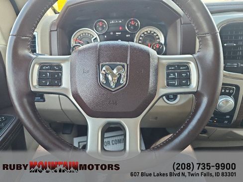 Used 2015 RAM 1500 Laramie w/ Convenience Group AWD/4WD image 16