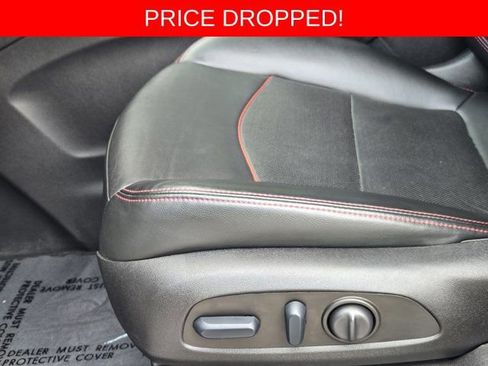 Used 2022 Chevrolet Equinox RS w/ RS Leather Package FWD image 24