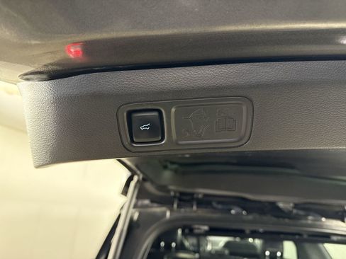 Used 2019 Ford Expedition Max Limited image 34