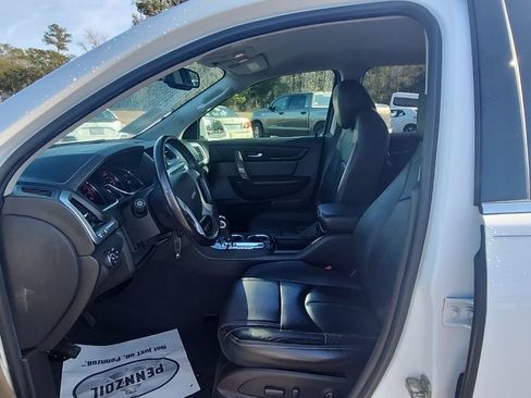 Used 2017 GMC Acadia Limited SLT image 32