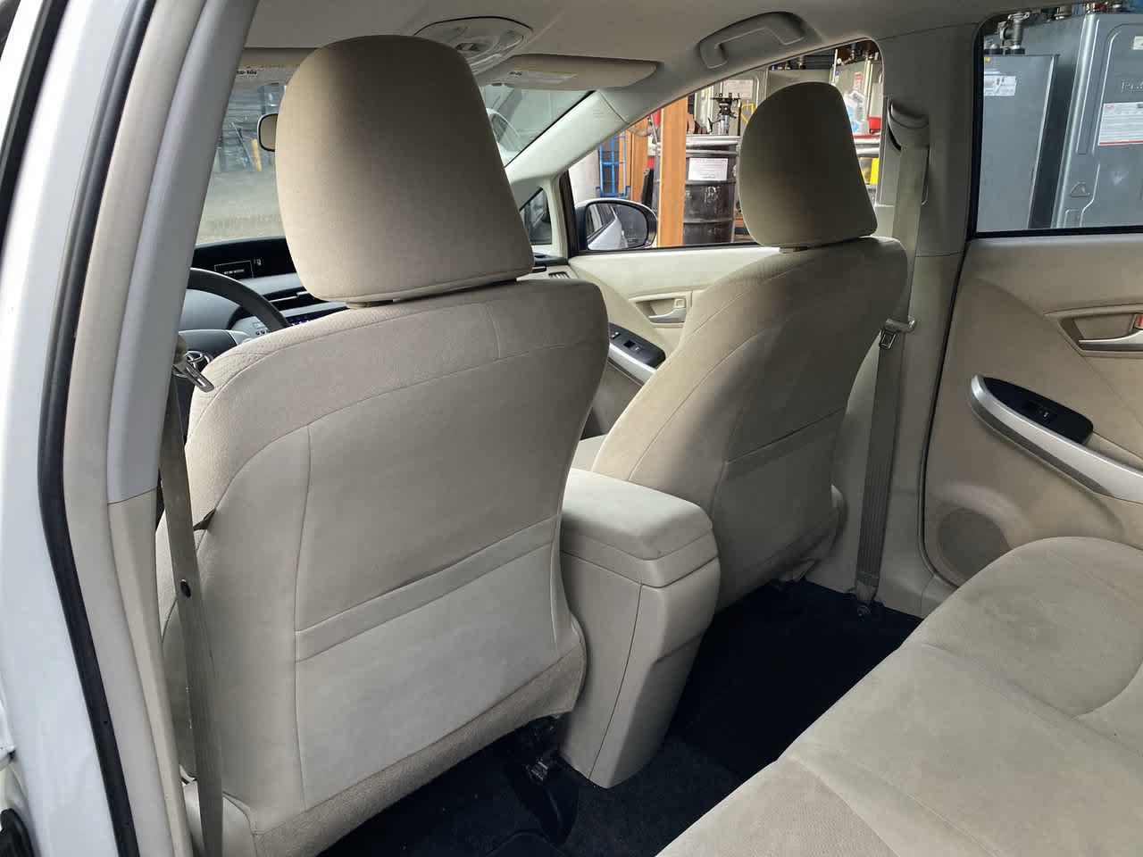 Used 2014 Toyota Prius Three FWD image 16