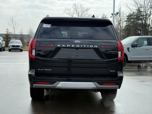 New 2026 Ford Expedition Max Platinum w/ Driver's Package image 5