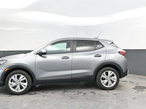 Used 2025 Buick Encore GX Preferred AWD/4WD image 4