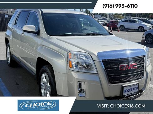 Used 2014 GMC Terrain SLE FWD image 1