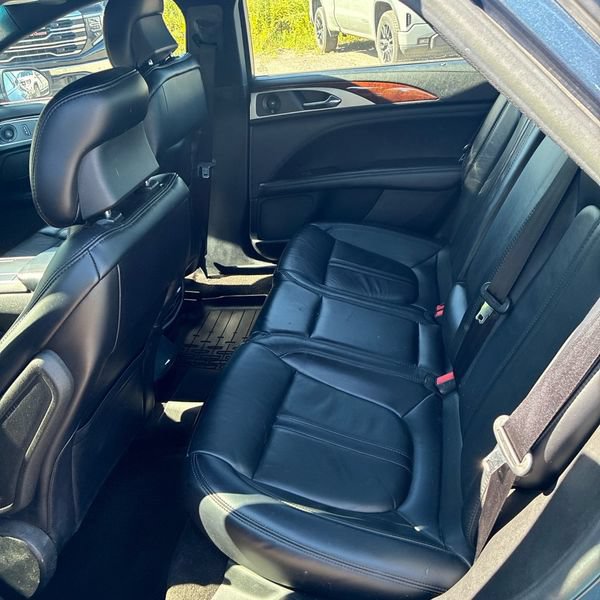 Used 2019 Lincoln MKZ Reserve w/ Reserve Plus Package AWD/4WD image 11