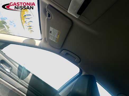 Used 2020 Nissan Altima 2.5 SR image 27