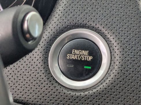 Used 2019 Cadillac XT5 Luxury FWD image 16