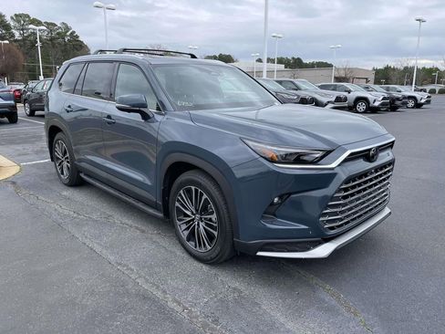 New 2026 Toyota Grand Highlander AWD Hybrid image 1