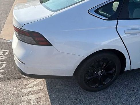 Used 2023 Honda Accord LX image 8