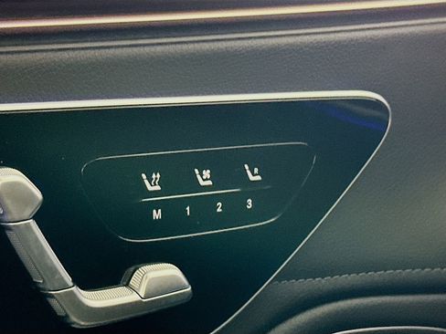 New 2026 Mercedes-Benz EQS 580 4MATIC Sedan image 22