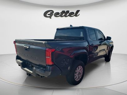Used 2025 Toyota Tacoma SR5