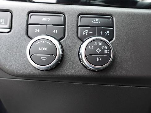 Used 2024 GMC Sierra 1500 Elevation AWD/4WD image 50