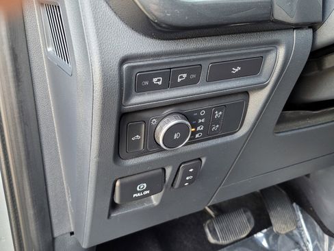 Used 2022 Ford F150 XLT w/ Equipment Group 302A High image 18