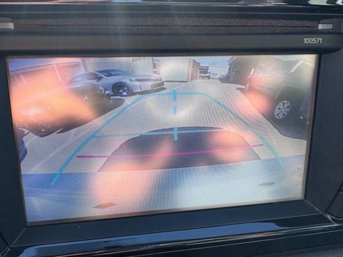 Used 2016 Toyota Corolla S image 24