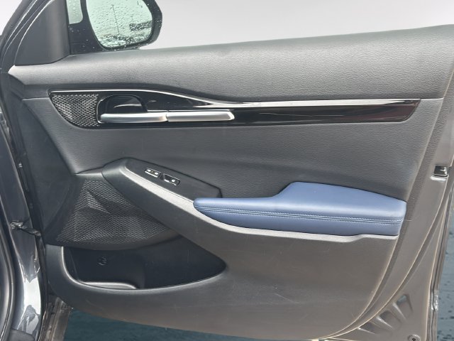 Used 2025 Kia Seltos S FWD image 10