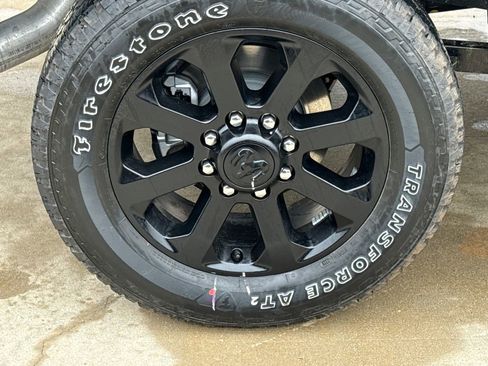 New 2026 RAM 2500 Laramie AWD/4WD image 10