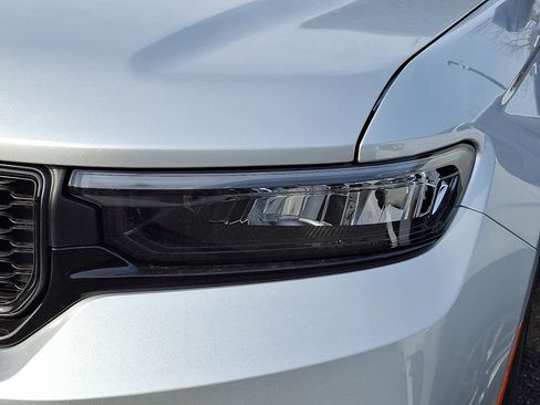 New 2025 Jeep Grand Cherokee Limited image 4