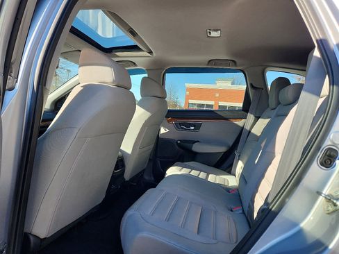 Used 2017 Honda CR-V EX image 13