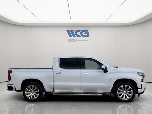 Used 2021 Chevrolet Silverado 1500 High Country AWD/4WD image 3
