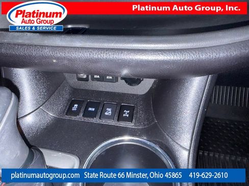 Used 2019 Toyota Highlander SE AWD/4WD image 36