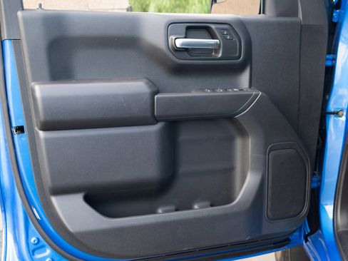 Used 2025 Chevrolet Silverado 1500 Custom image 19