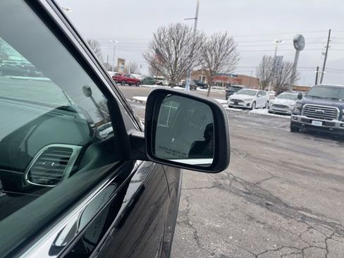 Used 2020 Jeep Grand Cherokee Limited w/ Luxury Group II image 7