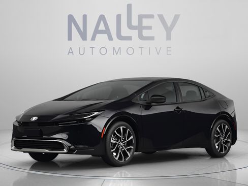 Used 2024 Toyota Prius Prime FWD image 1