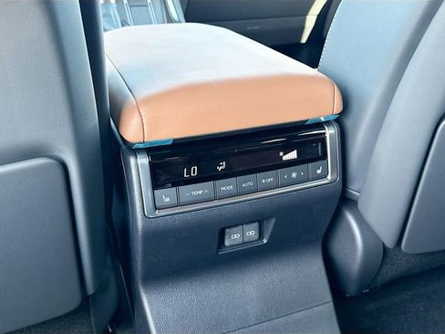 New 2026 Lexus GX 550 image 21