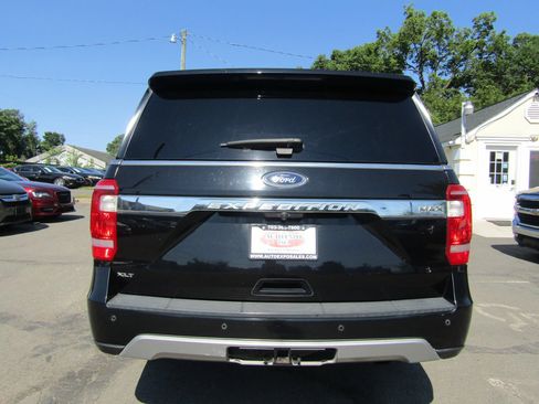 Used 2019 Ford Expedition Max XLT w/ Equipment Group 202A AWD/4WD image 6