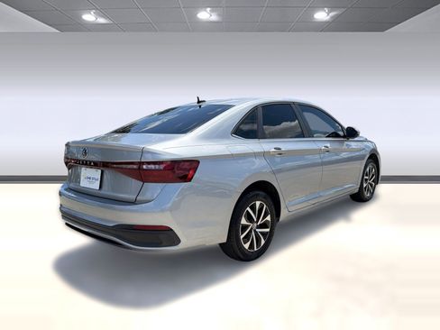 Used 2025 Volkswagen Jetta S FWD image 8