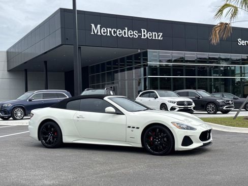 Used 2018 Maserati GranTurismo Sport RWD image 1