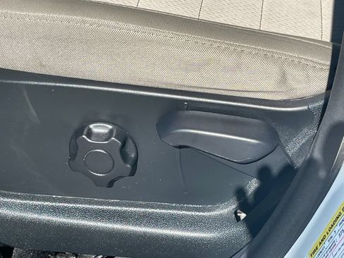 Used 2022 Ford EcoSport S AWD/4WD image 30