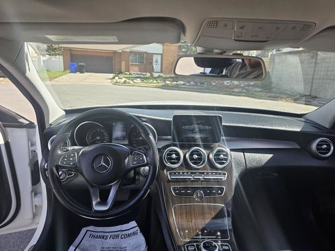Used 2017 Mercedes-Benz C 300 C 300 4MATIC Sedan image 12