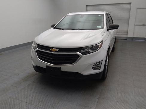 Used 2019 Chevrolet Equinox LS w/ LS Convenience Package FWD image 15
