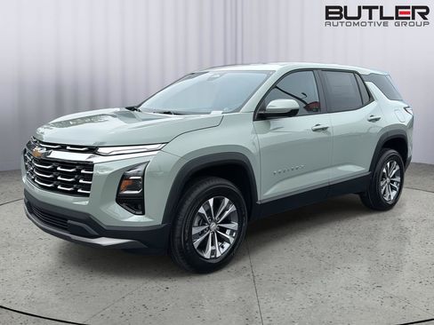 New 2026 Chevrolet Equinox LT w/ Safety and Technology Package image 2