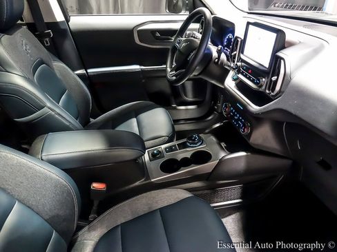 Used 2024 Ford Bronco Sport Outer Banks w/ Tech Package image 34