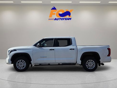 New 2026 Toyota Tundra SR5 image 2