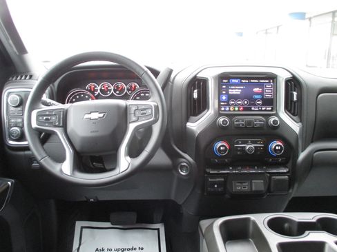 Used 2023 Chevrolet Silverado 2500 LT w/ Convenience Package image 12