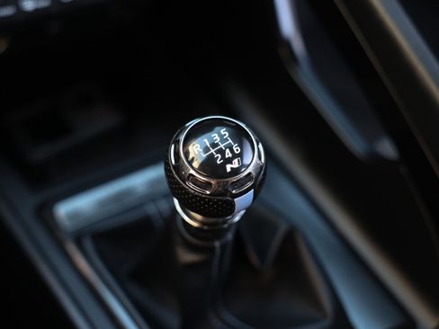 Used 2023 Hyundai Elantra N image 42