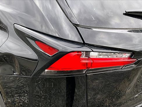 Used 2015 Lexus NX 200t AWD w/ Premium Package image 27