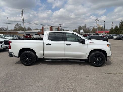 Used 2023 Chevrolet Silverado 1500 LTZ image 7