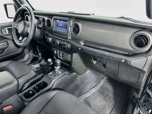 Used 2023 Jeep Wrangler Sport AWD/4WD image 26