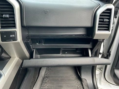 Used 2018 Ford F150 Lariat w/ Equipment Group 502A Luxury AWD/4WD image 41