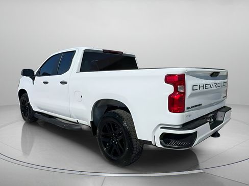 Used 2025 Chevrolet Silverado 1500 Custom w/ Turbomax Blackout Package image 19