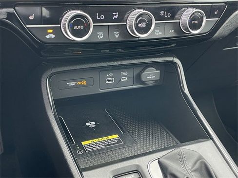 Used 2025 Honda CR-V EX-L image 18