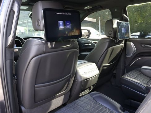 Used 2023 Cadillac Escalade Sport Platinum image 22