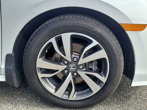 Used 2021 Honda Odyssey Touring image 5